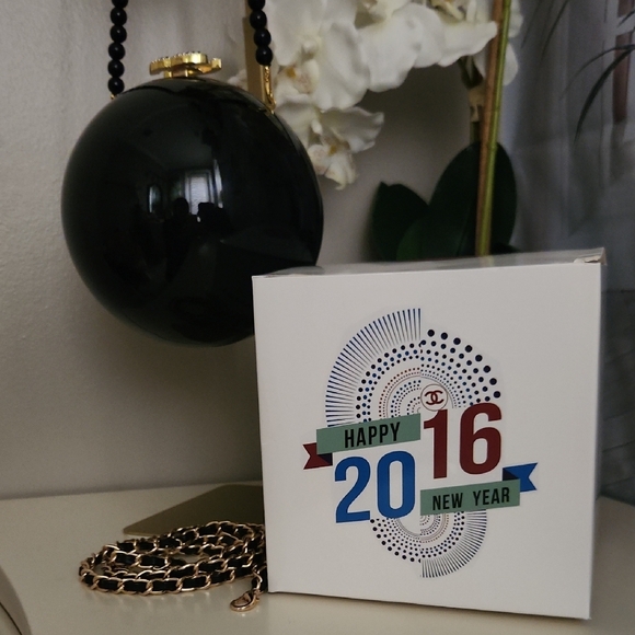 Rare! Black Pearl Sphere Bag. 2016 VIP Gift From Dubai! Incredibly Hard To Find! - Picture 2 of 11